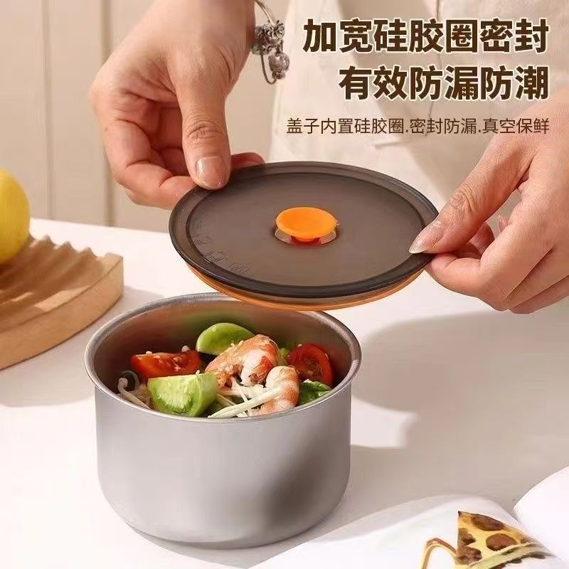 Round airtight container