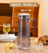 Water Pitchers & Juice Pitchers