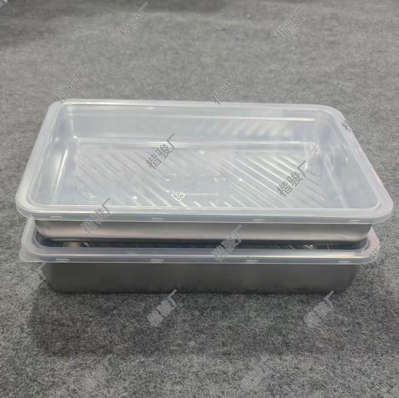 Square food storage container